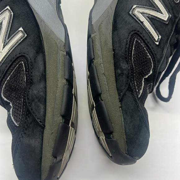New Balance 990 V5 Running Shoe black size 9 Women’s/Men’s 7 - Picture 15 of 16